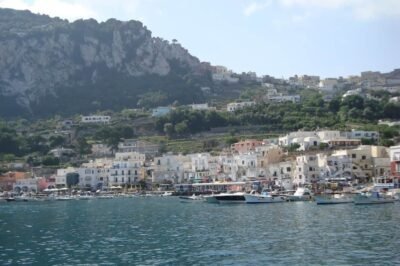 imagem da ilhe de Capri