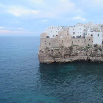 polignano a mare puglia itália foto zaffiro viagens©